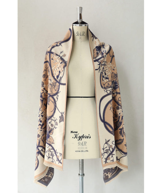 【セール商品返品交換不可】エレガントな花を纏うなめらかストール