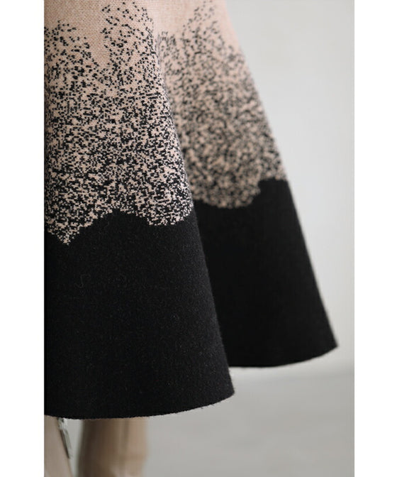 【セール商品返品交換不可】1輪の薔薇が目を惹くマーメイドラインニットスカート