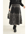 【セール商品返品交換不可】（S~M対応）（黒）上品で美しい柄のエレガントニットミディアムスカート