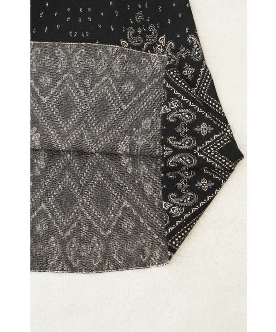 【セール商品返品交換不可】（S~M対応）（黒）上品で美しい柄のエレガントニットミディアムスカート