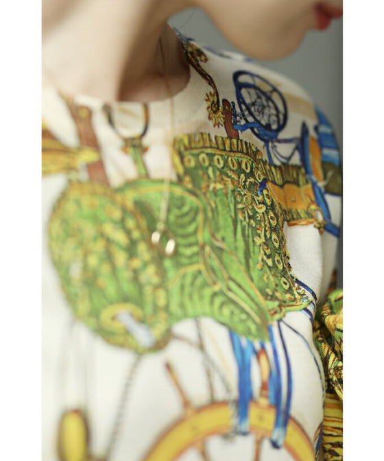 【セール商品返品交換不可】（S~M対応）手触りなめらかなスカーフ柄プルオーバートップス