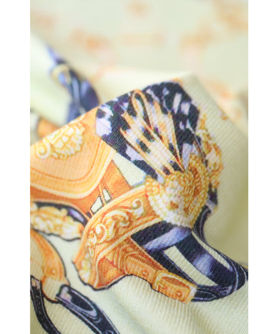 【セール商品返品交換不可】(S~M対応)顔映えカラーのスカーフ柄プルオーバートップス