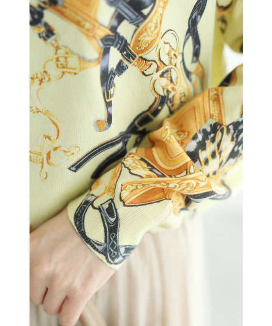 【セール商品返品交換不可】(S~M対応)顔映えカラーのスカーフ柄プルオーバートップス