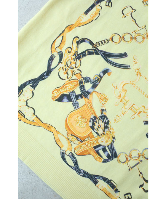 【セール商品返品交換不可】(S~M対応)顔映えカラーのスカーフ柄プルオーバートップス