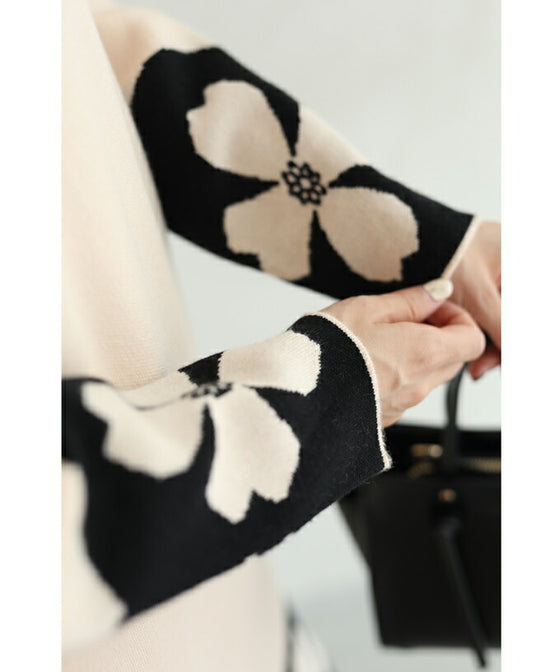 【セール商品返品交換不可】（S~L対応）連なる白花のニットミニワンピース