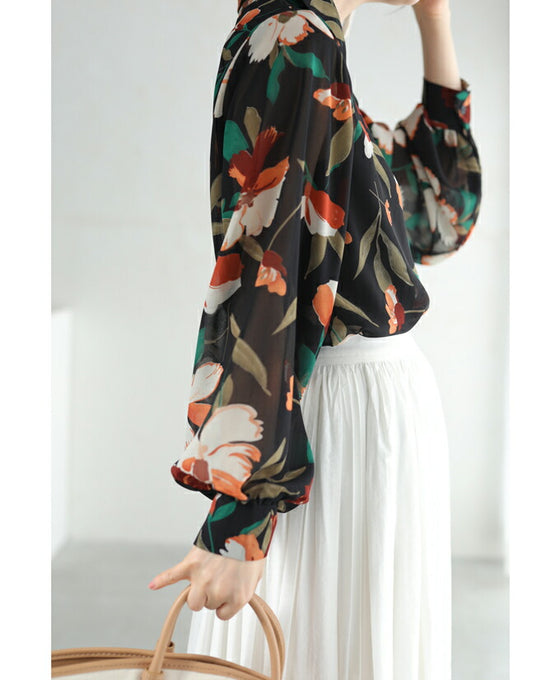 【セール商品返品交換不可】配色鮮やかな花のふんわり袖ブラウストップス