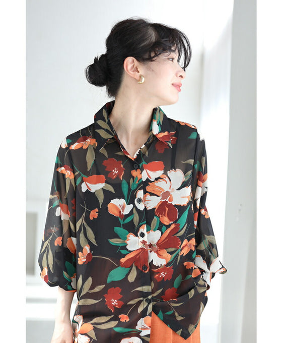 【セール商品返品交換不可】配色鮮やかな花のふんわり袖ブラウストップス