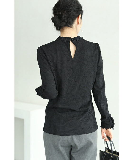 【セール商品返品交換不可】連なる花咲く総レースプルオーバートップス