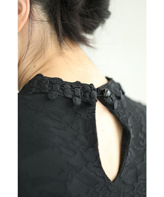 【セール商品返品交換不可】連なる花咲く総レースプルオーバートップス