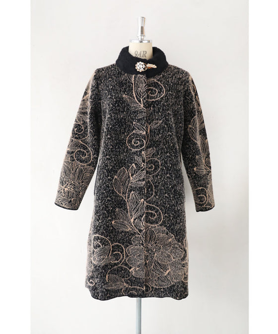 【セール商品返品交換不可】輝くネックビジューのエレガントな起毛ニットコートアウター