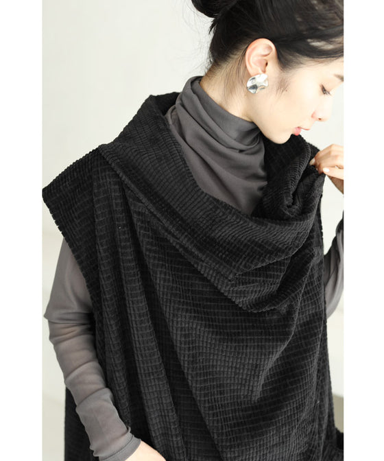 【セール商品返品交換不可】（M~3L対応）（黒）浮き立つ柄の2wayドレープネックミディアムワンピース