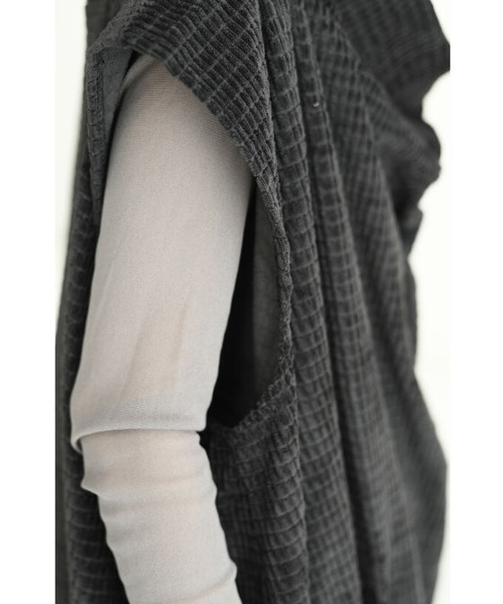 【セール商品返品交換不可】（M~3L対応）（黒）浮き立つ柄の2wayドレープネックミディアムワンピース