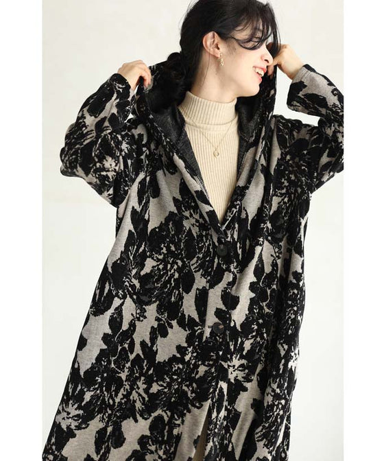 【セール商品返品交換不可】（M~3L対応）サッと羽織れる華やかさ。フード付きジャガード織りロングコート