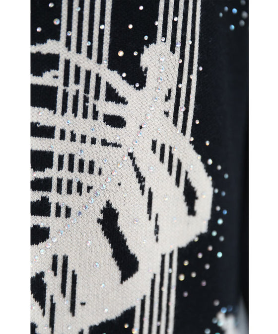 【セール商品返品交換不可】オーロラビジューを纏う葉っぱ柄ニットロングワンピース