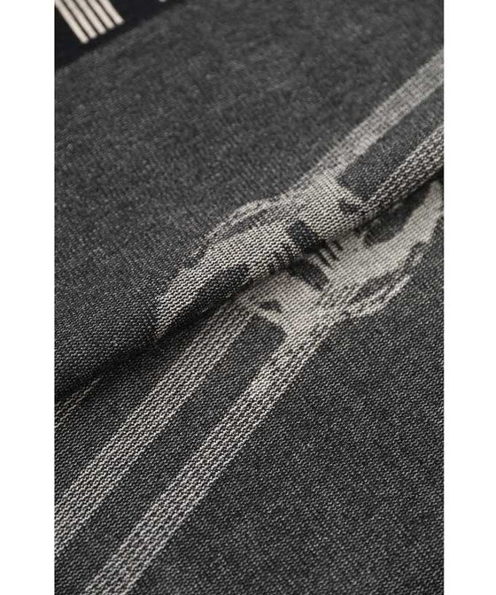 【セール商品返品交換不可】オーロラビジューを纏う葉っぱ柄ニットロングワンピース