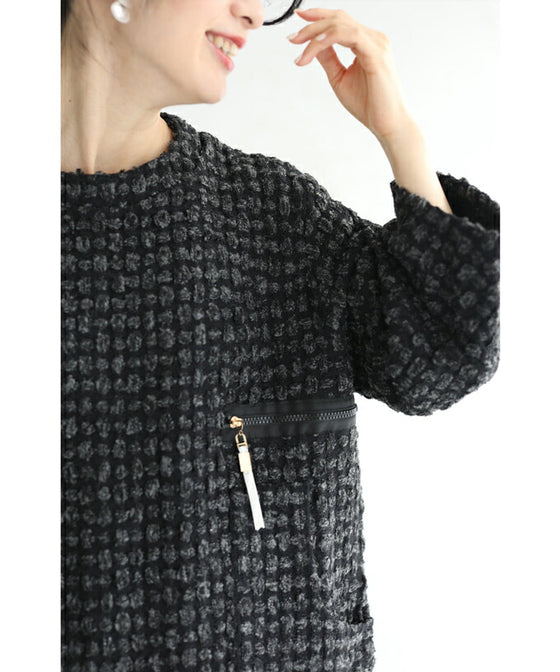 【セール商品返品交換不可】（S~3L対応）ぽこぽこ柄が浮き立つフェイクポケットミディアムワンピース