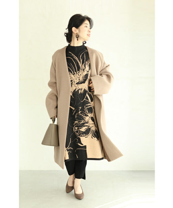 ストーン輝く大胆に描いた花画ニットミディアムワンピース