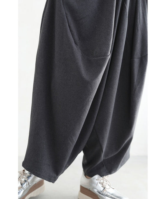 お洒落でゆったり楽ちんなサルエルパンツ