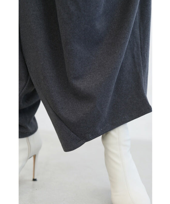 お洒落でゆったり楽ちんなサルエルパンツ