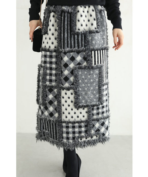 【セール商品返品交換不可】ふわふわフリンジの柄合わせパッチワークミディアムスカート