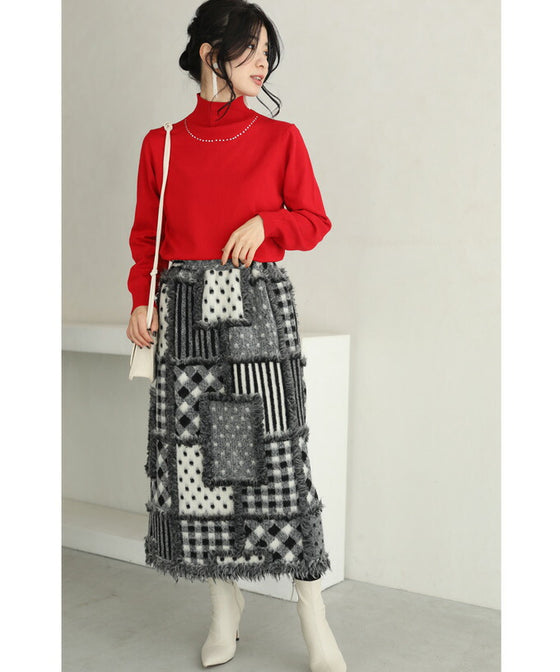 【セール商品返品交換不可】ふわふわフリンジの柄合わせパッチワークミディアムスカート