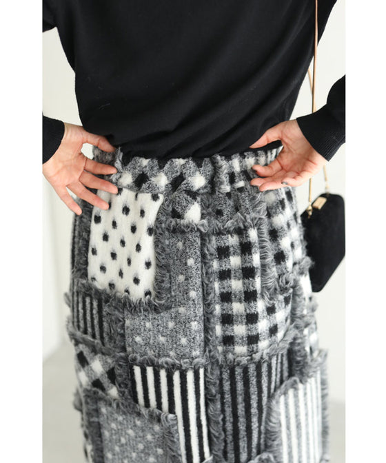 【セール商品返品交換不可】ふわふわフリンジの柄合わせパッチワークミディアムスカート