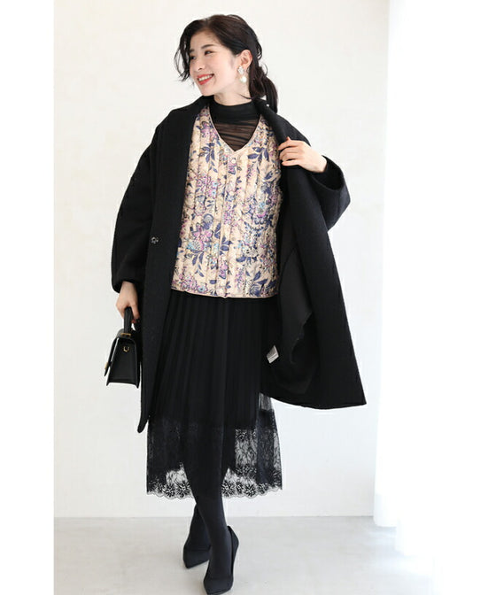 【セール商品返品交換不可】煌めく花々。中綿ベスト