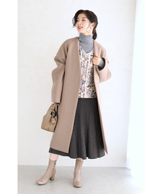 【セール商品返品交換不可】煌めく花々。中綿ベスト