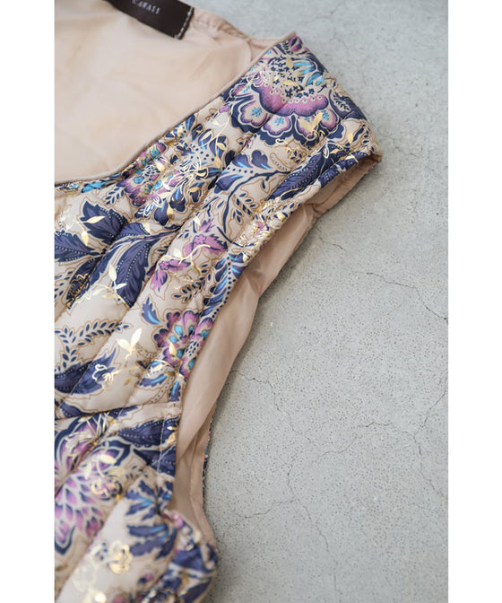 【セール商品返品交換不可】煌めく花々。中綿ベスト