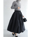 [Sale items cannot be returned or exchanged] A balloon long skirt with a fluffy puffy silhouette