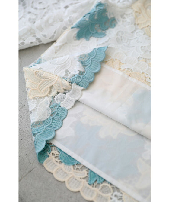 【セール商品返品交換不可】（S~M対応）美しいカットワークのアラベスクレースプルオーバートップス