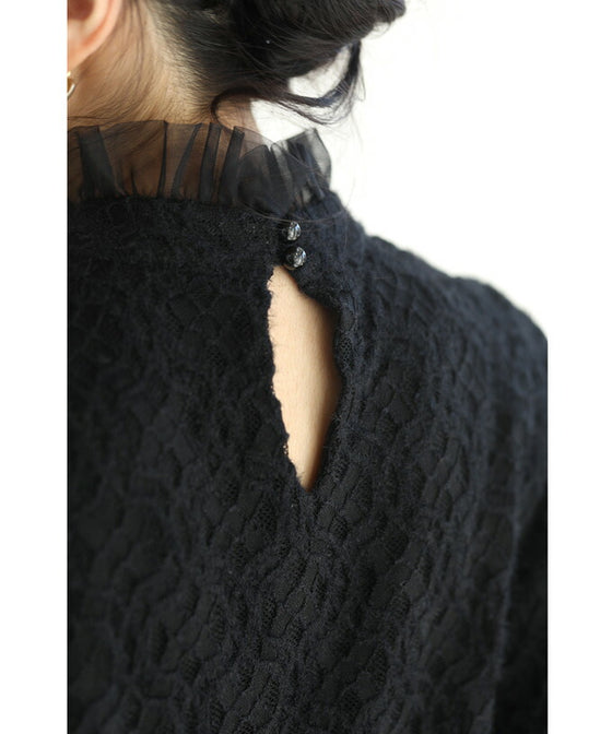 【セール商品返品交換不可】裏起毛で暖かい。パール艶めくチュールネックプルオーバートップス