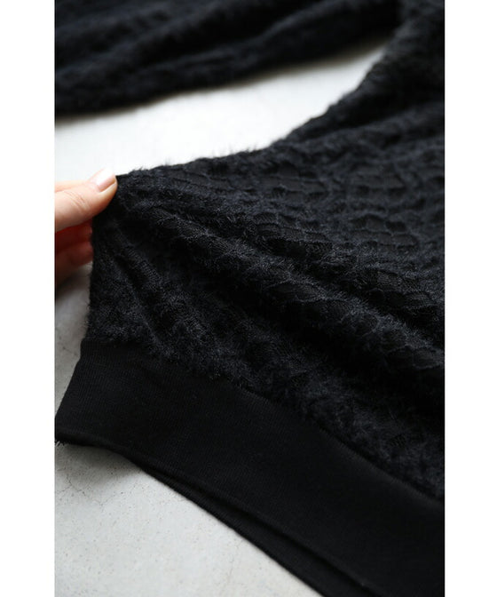 【セール商品返品交換不可】裏起毛で暖かい。パール艶めくチュールネックプルオーバートップス