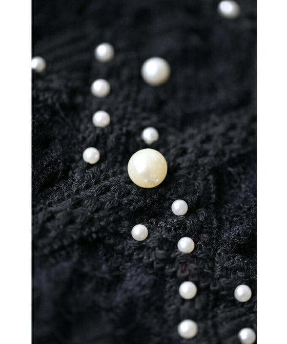 【セール商品返品交換不可】裏起毛で暖かい。パール艶めくチュールネックプルオーバートップス