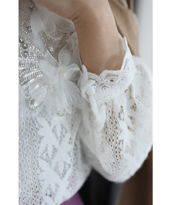 【セール商品返品交換不可】花びら浮かぶふわふわ起毛レースブラウストップス