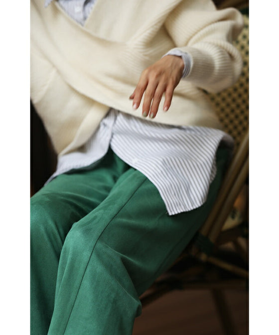 重ね着を楽しむ スタイルアップニット