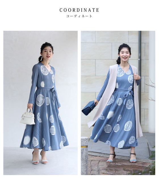 【セール商品返品交換不可】弾むようなアコーディオンプリーツの版画風ドットロングワンピース