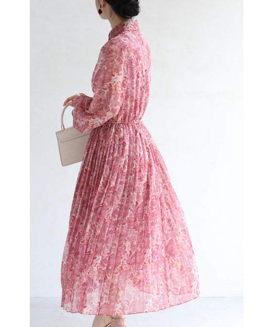 【セール商品返品交換不可】パッと華やぐペイズリースカーフ柄プリーツワンピース