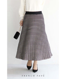  【セール商品返品交換不可】（S~L対応）（ホワイト）細やかなチェックの折りニットミディアムスカート