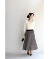 【セール商品返品交換不可】（S~L対応）（ホワイト）細やかなチェックの折りニットミディアムスカート
