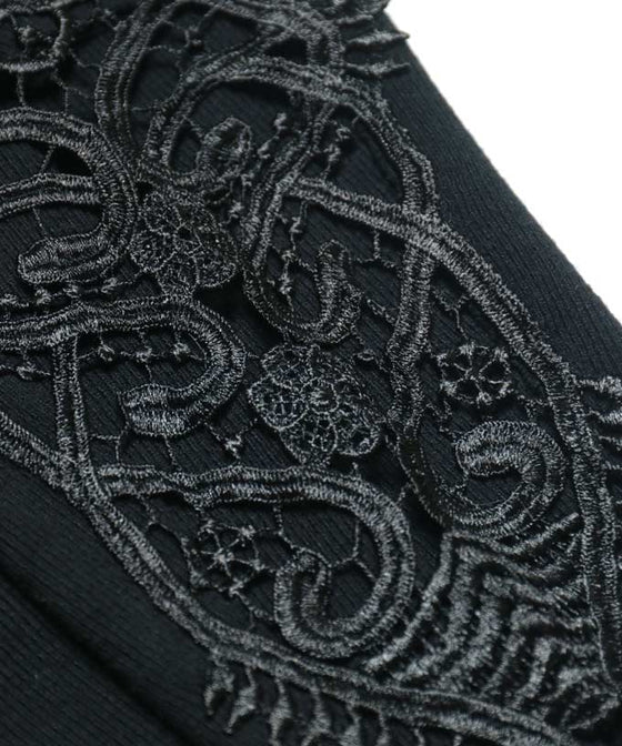 【セール商品返品交換不可】【アウトレット商品返品交換不可】上品に肌魅せ。艶やかレースのニットトップス