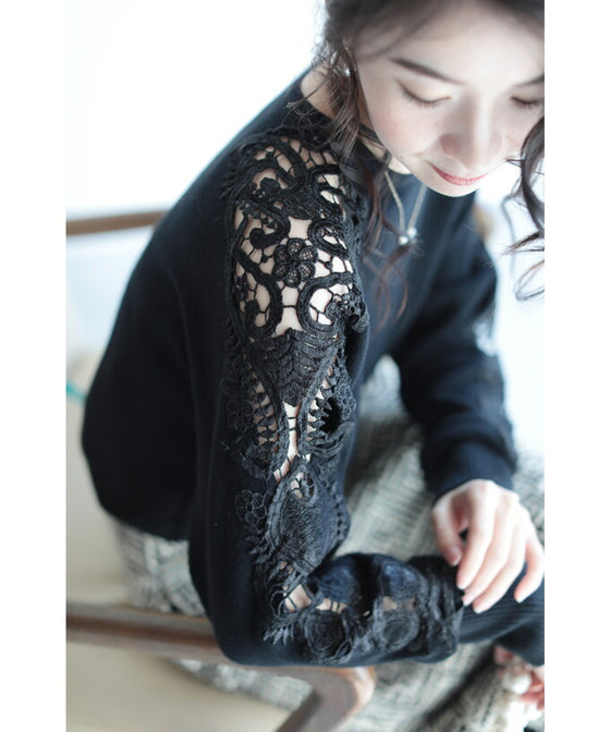 【セール商品返品交換不可】【アウトレット商品返品交換不可】上品に肌魅せ。艶やかレースのニットトップス