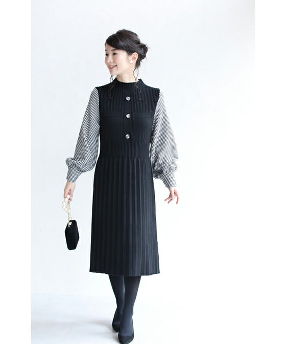 千鳥格子スリーブのニットプリーツミディアムワンピース(ベルト付)