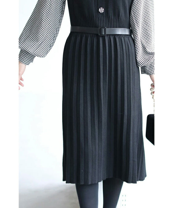 千鳥格子スリーブのニットプリーツミディアムワンピース(ベルト付)