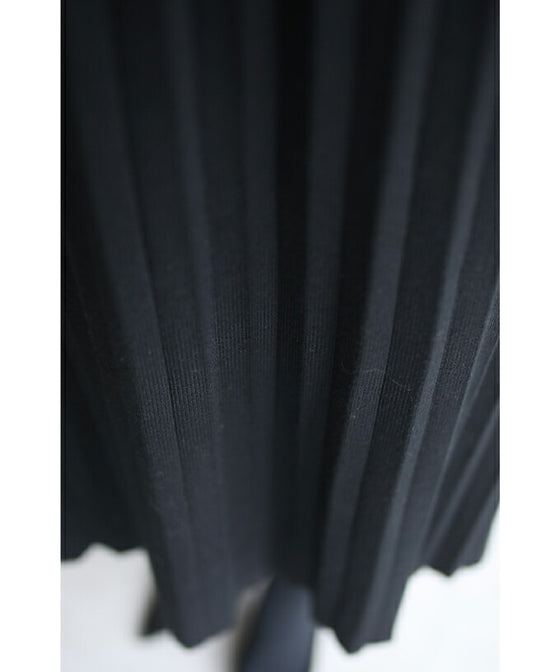 千鳥格子スリーブのニットプリーツミディアムワンピース(ベルト付)