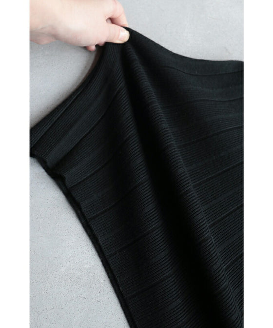 千鳥格子スリーブのニットプリーツミディアムワンピース(ベルト付)