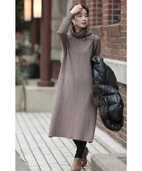 2通りのネックを楽しむニットワンピース/驚暖 ロングワンピース(ブラウン)