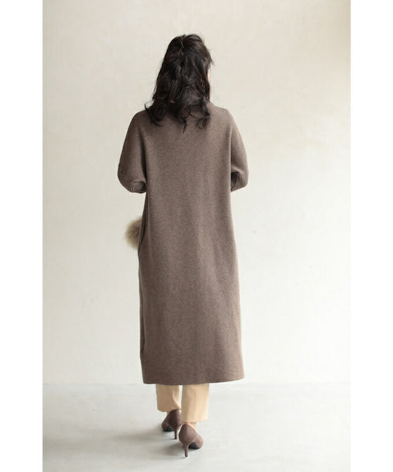 2通りのネックを楽しむニットワンピース/驚暖 ロングワンピース(ブラウン)