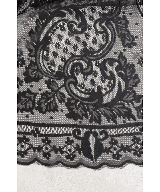 Easy to wear and beautiful. A gorgeous lace midi skirt