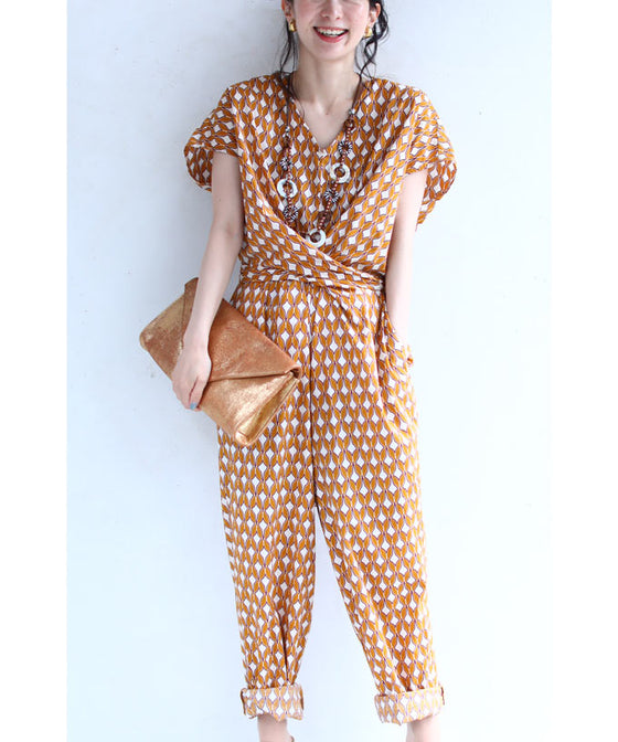 【アウトレット返品交換不可】結び方でシルエットが変わる涼しいアート柄サロペット